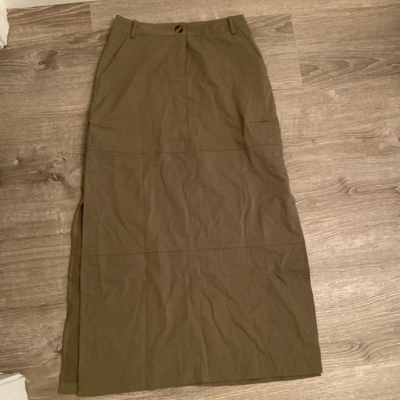 SHEIN Dresses & Skirts - Long army green skirt